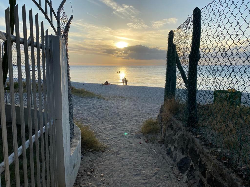 Lakaz Du Bonheur Villa Albion Buitenkant foto